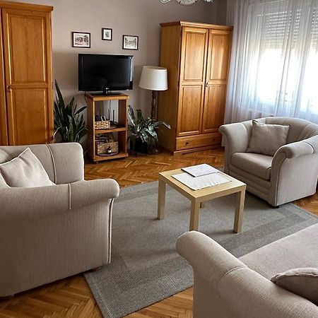 Apartman Rada Pirot Exteriér fotografie