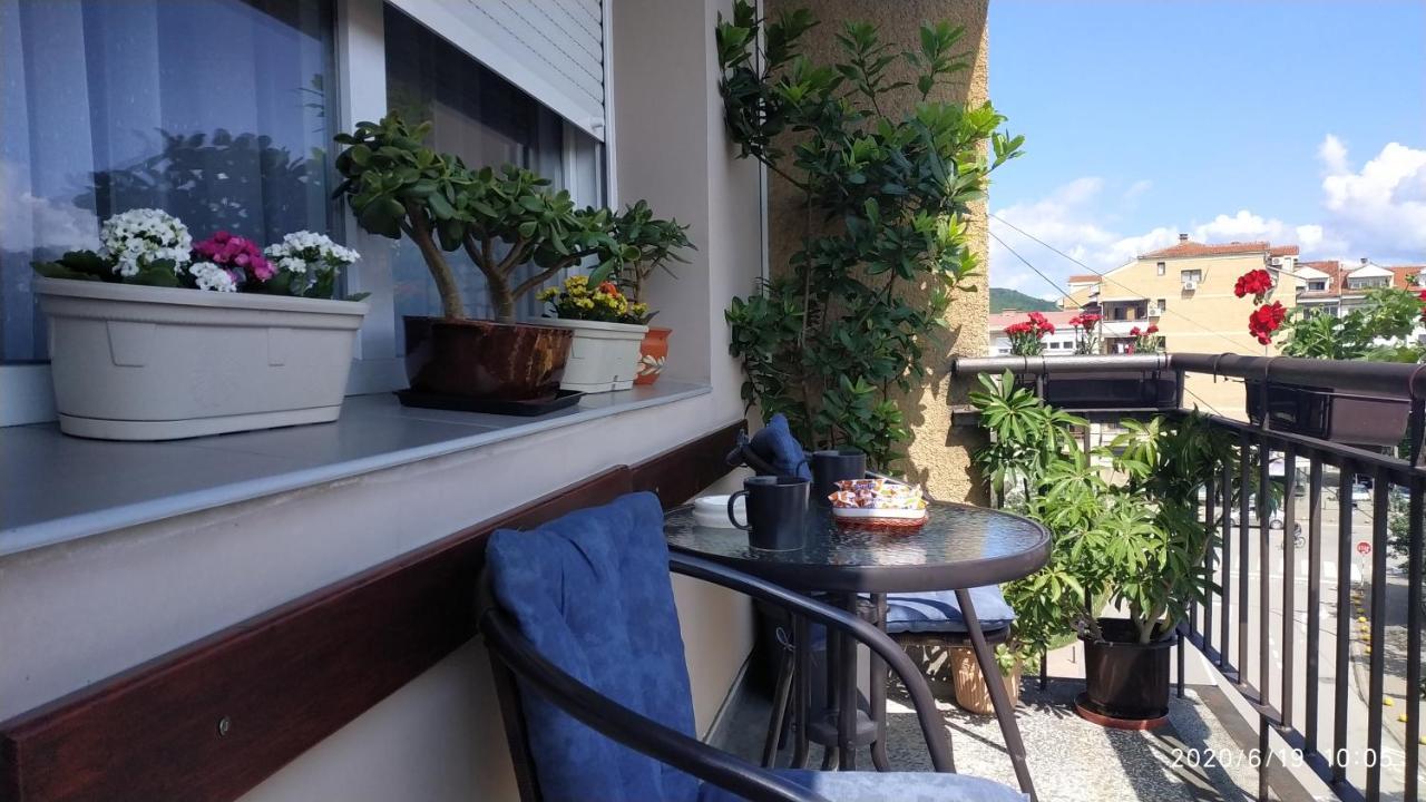 Apartman Rada Pirot Exteriér fotografie
