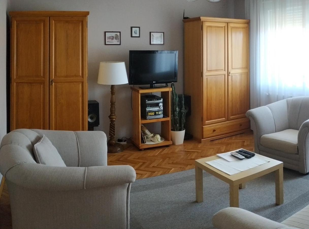 Apartman Rada Pirot Exteriér fotografie