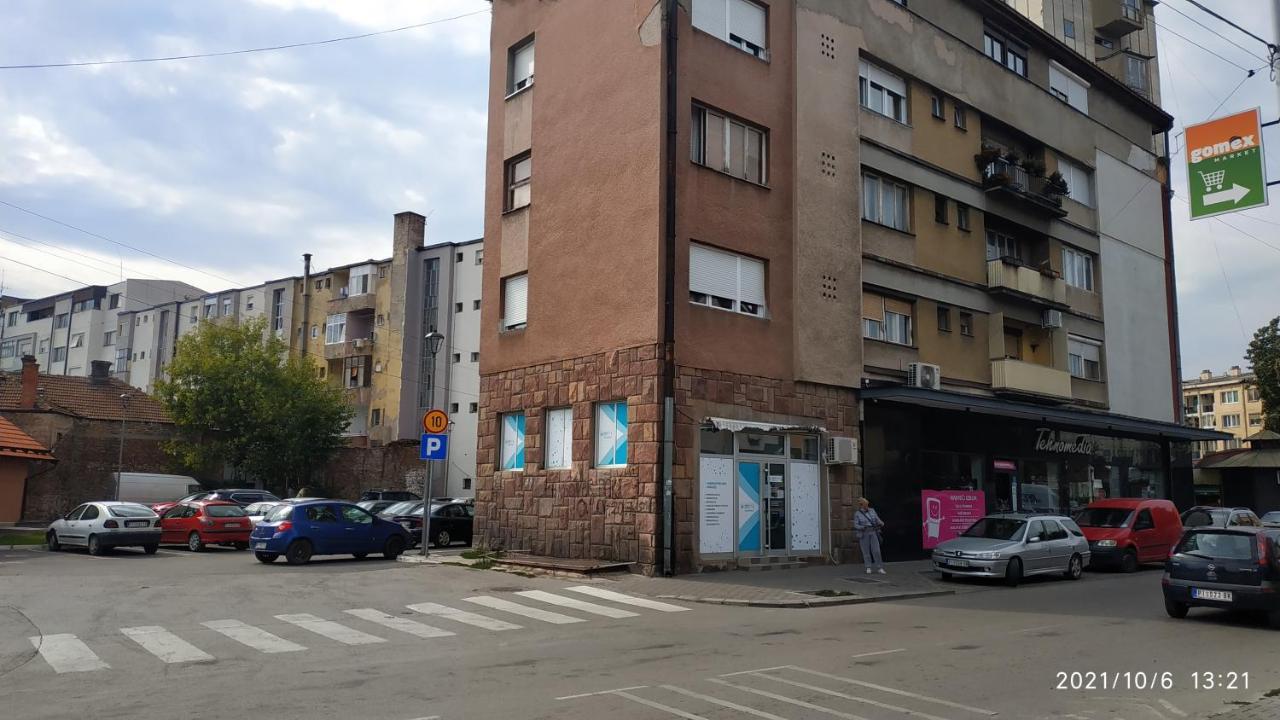 Apartman Rada Pirot Exteriér fotografie
